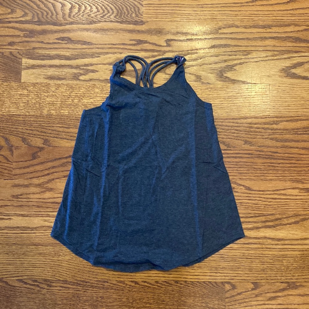 Grey active top ivivva!